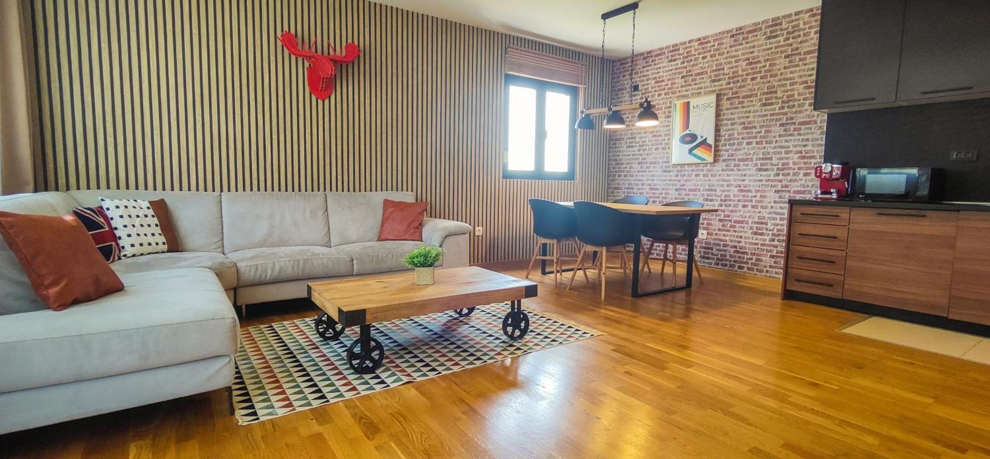 Apartments At Ljubovic Hill Park 포드고리차 외부 사진